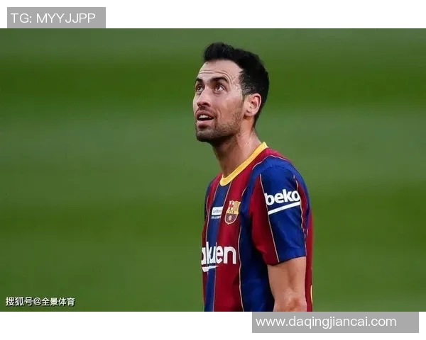 足球明星封神榜全景展示传奇球员风采与成就的精彩图片合集 足球明星封神榜全景展示传奇球员风采与成就的精彩图片合集