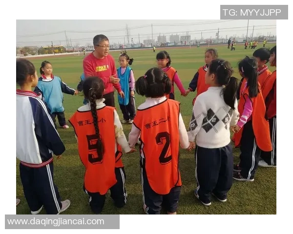 足球女星高清图片展现她们的风采与魅力尽在其中